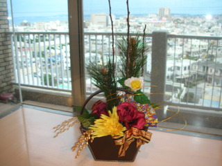 <br />
<br />
<br />
<br />
<br />
<br />
<br />
今日からスタジオのお花も変わります。</div></div><br clear=