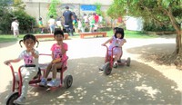 朝の様子＆英会話と園庭遊びです☆