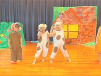 おゆうぎ会のリハーサル写真です☆ 2022/10/13 11:21:44