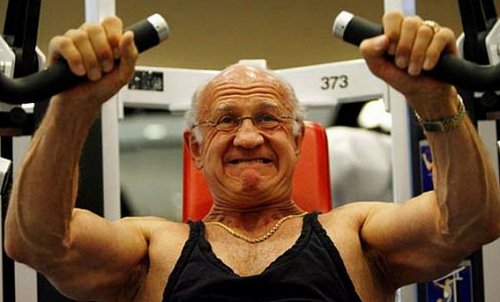 マッチョな72歳のおじいちゃん