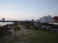 安良波ビーチでウォーキングしてきました