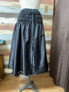 サルエルパンツをスカートへリメイク♪