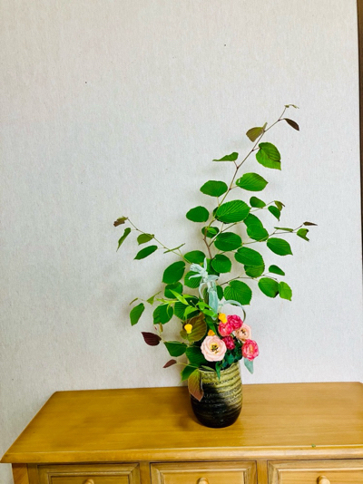 生け花クラスの生徒さんの作品