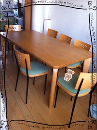 教室用テーブル到着〜 2012/10/03 14:39:53