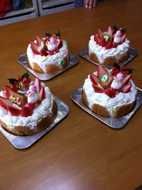 クリスマスケーキ教室(^^) 2012/12/13 15:30:51