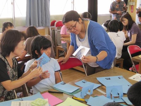 建築士の日　折り紙建築　ｉｎ　坂田小学校