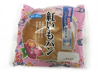 紅いもパン 2010/05/25 17:54:00
