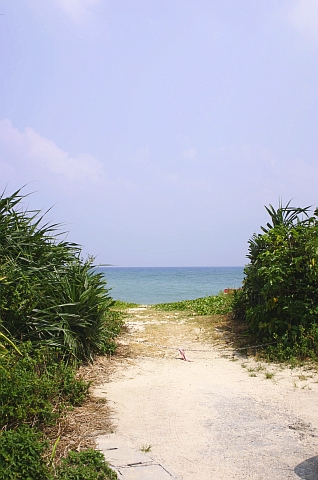 名嘉间海滨