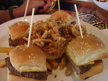 Chili’s（嘉手納基地）の「ベーコンバーガー」