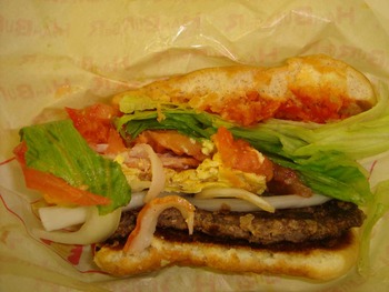 ショッパーズ泡瀬の「あわせバーガー」