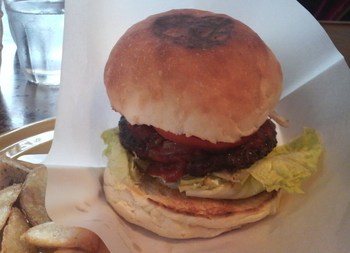 GORDIES (砂辺）の「ハンバーガー」
