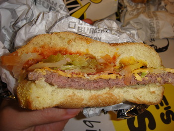 ミーンジーンバーガーの「ベーコンチーズバーガー」