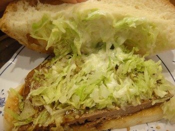 ミッキー（金武）の「てりやきバーガー」