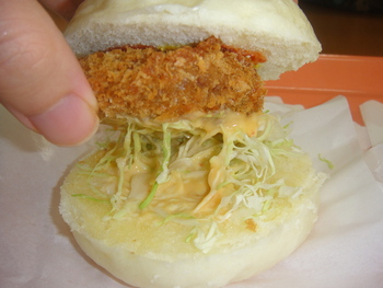 道の駅いとまんの「糸満ご当地バーガー＆サンドフェスタ」