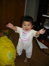 息子が立ったよ～ 2011/04/18 09:58:15