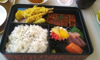 昼食