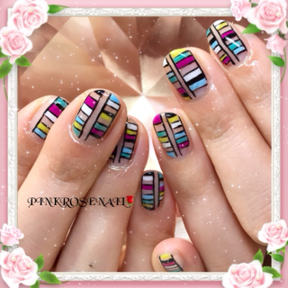 Nail And Beauty ピンクローズ 沖縄県糸満市ネイル 糸満市マツエク 沖縄増毛スクール カラフルネイル 糸満市ネイル