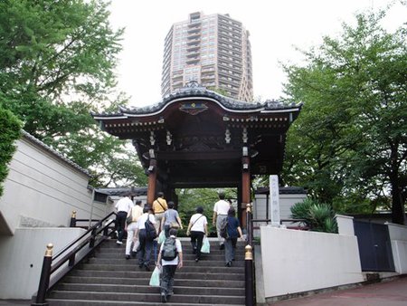 麻布十番へ