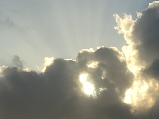 今日の空