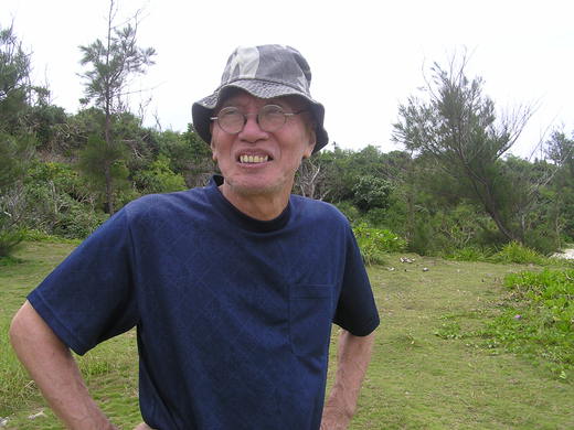 島武己さんの作品をご紹介します。