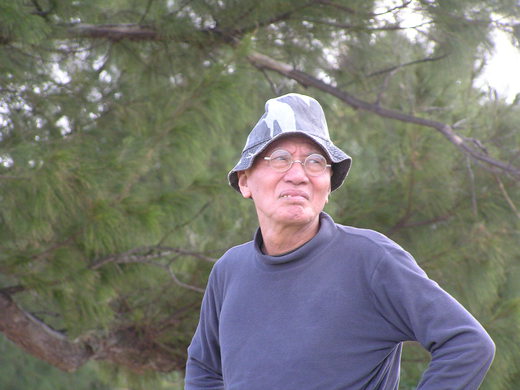 島武己さんの作品をご紹介します、　　