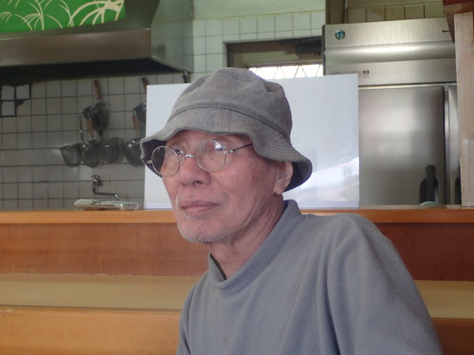 島武己さんの作品をご紹介します。