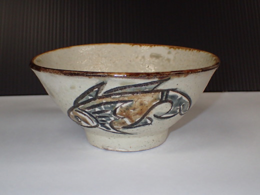 金城次郎さんの作品を紹介します。　茶碗です