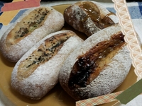 家に籠って、パンを焼く。 2012/09/08 21:58:26