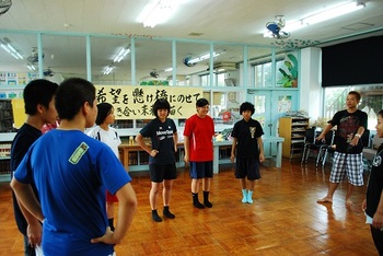 粟国企画２回目写真集★