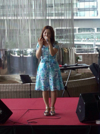 横浜はまテラス「あかいくつプロジェクト」初出演♪ 2015/07/19 23:32:46