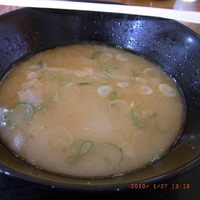 そば専門店　凸凹(でこぼこ)