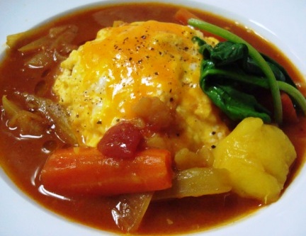 オムカレー（オムライストマトカレー）