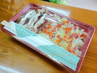 カツ入りタコライスの差し入れ頂きました♪ 2012/11/09 12:35:32