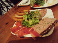 会社の忘年会 2010/12/18 01:54:44