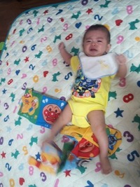 横向き榮都くん、寝返りできるかな！？END 2012/09/27 20:37:45