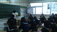 中学生へ読み聞かせ