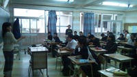 中学生へ読み聞かせ