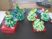 にこにこ教室★クリスマスツリー作り★
