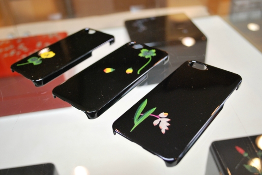 琉球漆器 × iPhone5ケース堆錦シリーズ