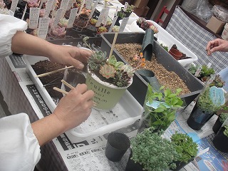 月一教室