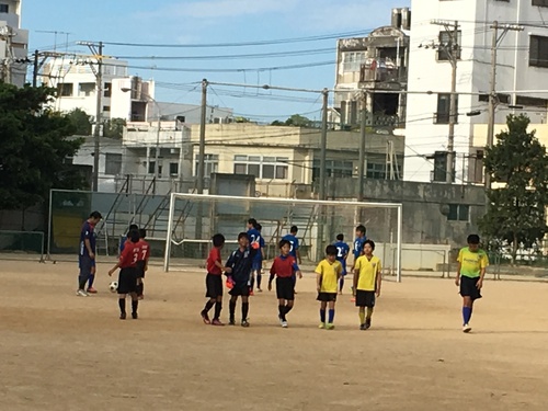 小学生vs.中学生（第一試合）