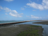 沖縄市泡瀬　海の見える土地