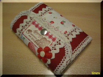 ハンドメイド☆コンビニ財布ミニ！いちごパッチ