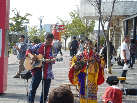個展ライブ＆チャリティコンサート