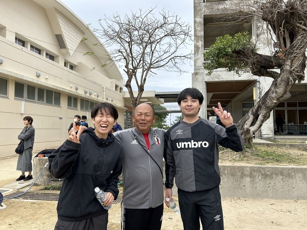 監督日記 年始教え子との写真