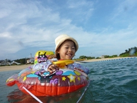 今年初の海遊び