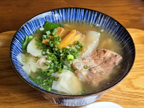 沖縄そば すばすば屋我地