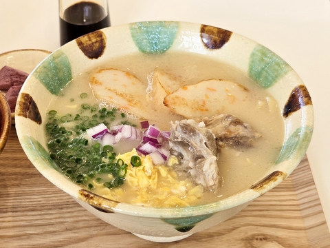 沖縄そばカフェ ととと