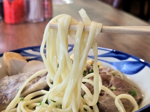 沖縄そばや 礼