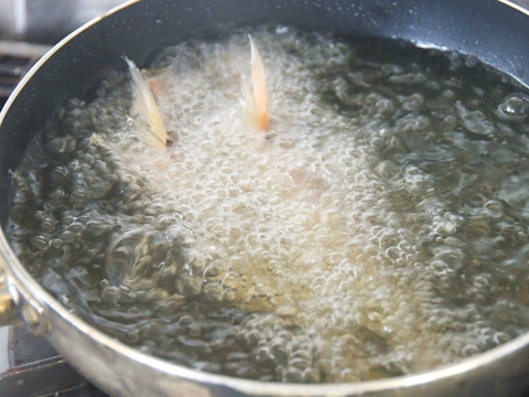 グルクン唐揚げ トコとわたしのやんばる移住日記 沖縄移住生活 ウサギ 手作りレシピに沖縄そばの食べ歩き